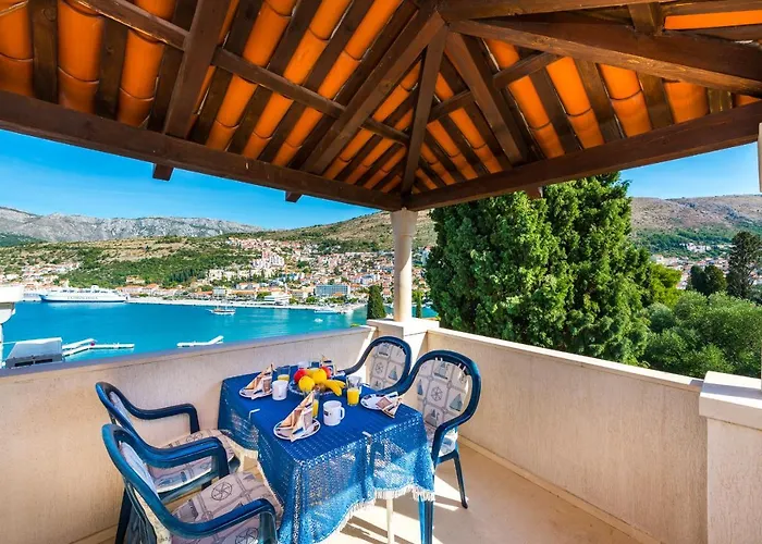The Hillside Apartment